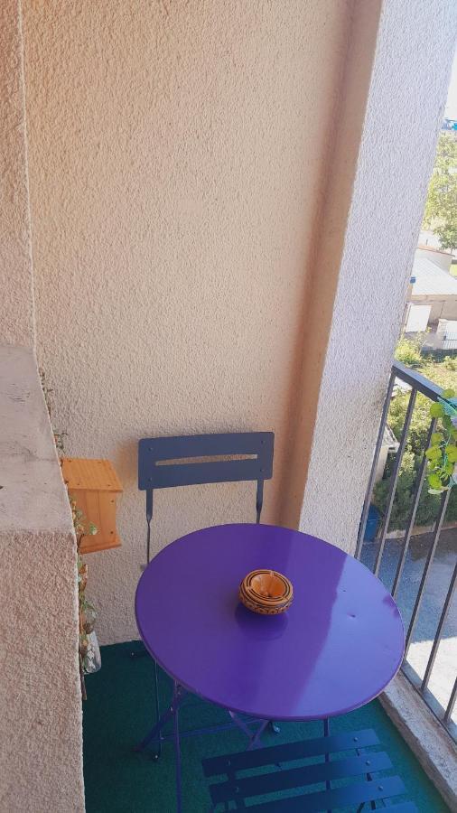 Chateauroux : Bel Appartement Avec Balcon Eksteriør bilde